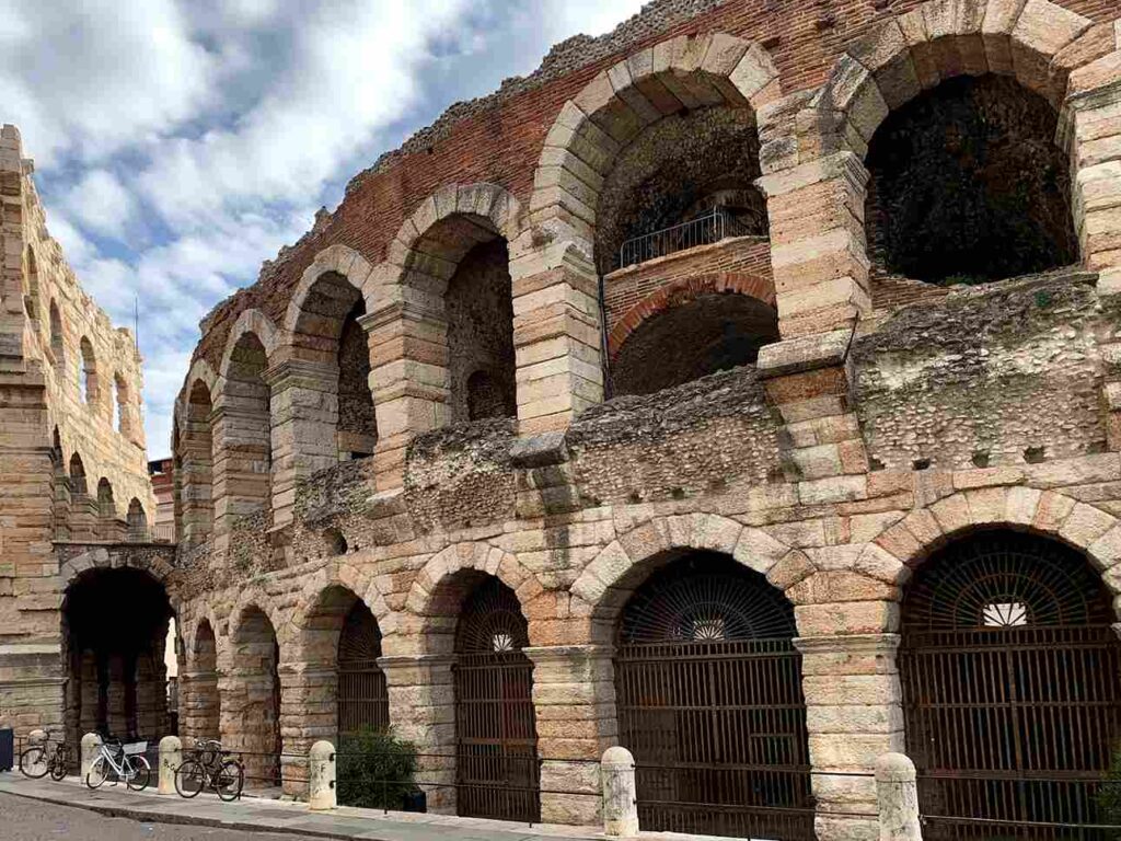 Escape into Verona's Beauty: A Gallery of Breathtaking Images 1 Arena di Verona